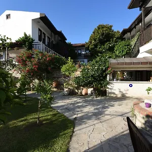 Villa Konak Hotel 3*, Kuşadası Türkiye